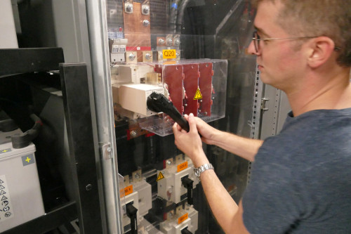 201807_scaleway_dc5_tgbt_08.jpg