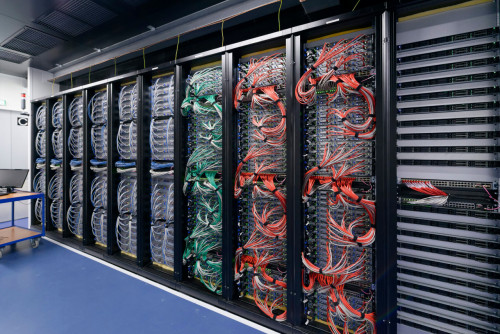 Optimized by JPEGmini 3.14.12.71901706 0x6924c7b6