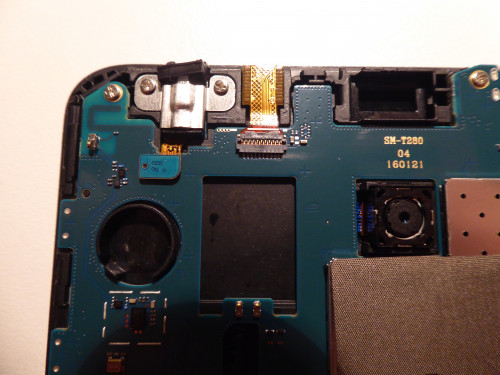 SAMSUNG_GALAX_TABA6_SM-T280-15.jpg