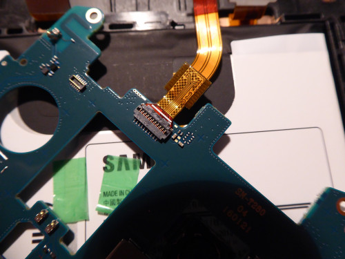 SAMSUNG_GALAX_TABA6_SM-T280-3.jpg