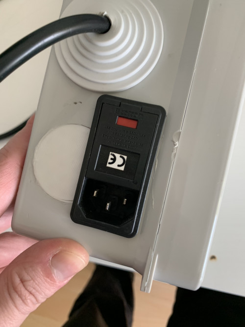 connecteurc13c14fusefilter-1.jpg