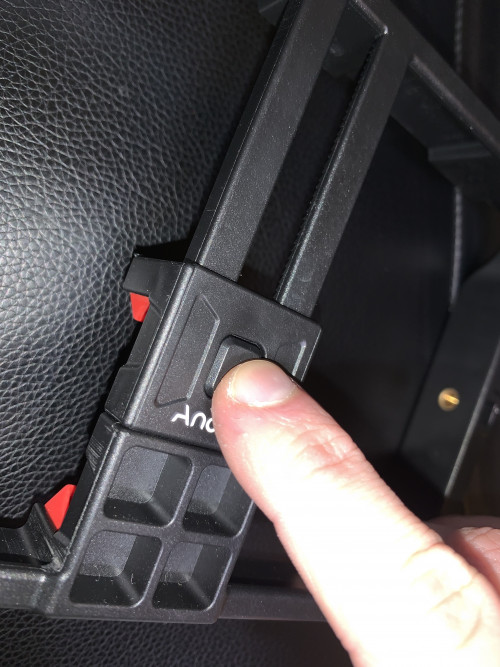 cage iphone (12)