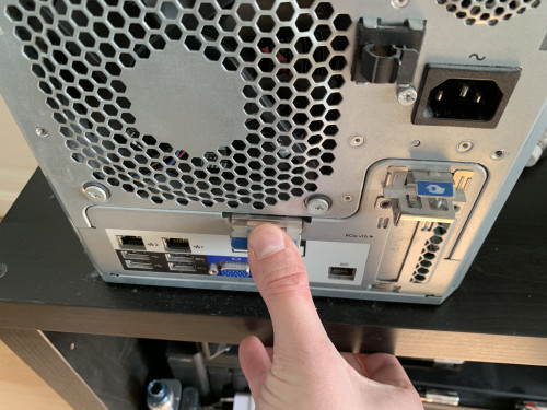microserver_gen8_hpe-10.jpg