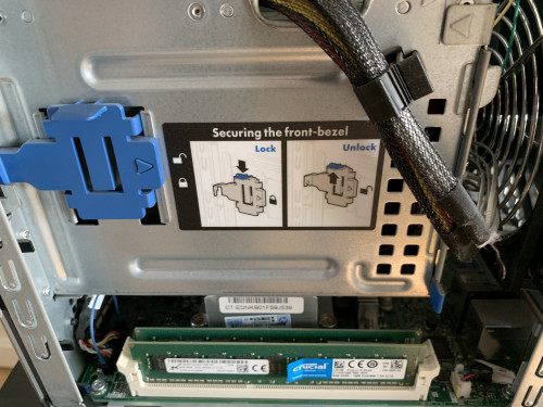 microserver_gen8_hpe-7.jpg