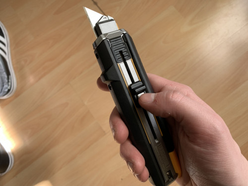 toughbuilt_grattoir_cutter-11.jpg