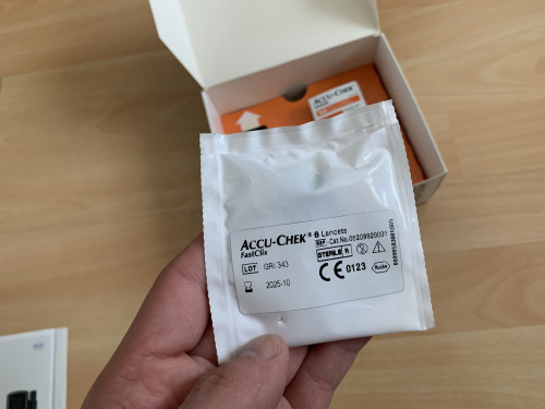accu chek mobile (11)